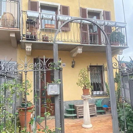Casa de Férias Langhe By Alterego Mussotto
